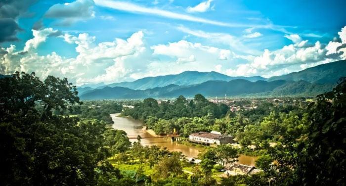 Consiana Hotel Vang Vieng Exterior photo